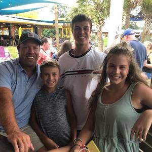 Meet your Posher, Billy